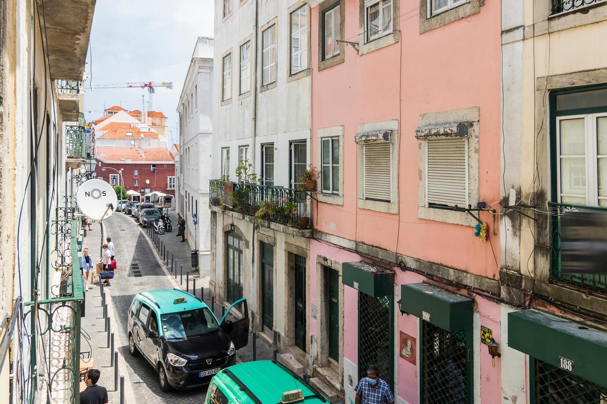 Alfama Patio Apartments Lisbon Exterior photo