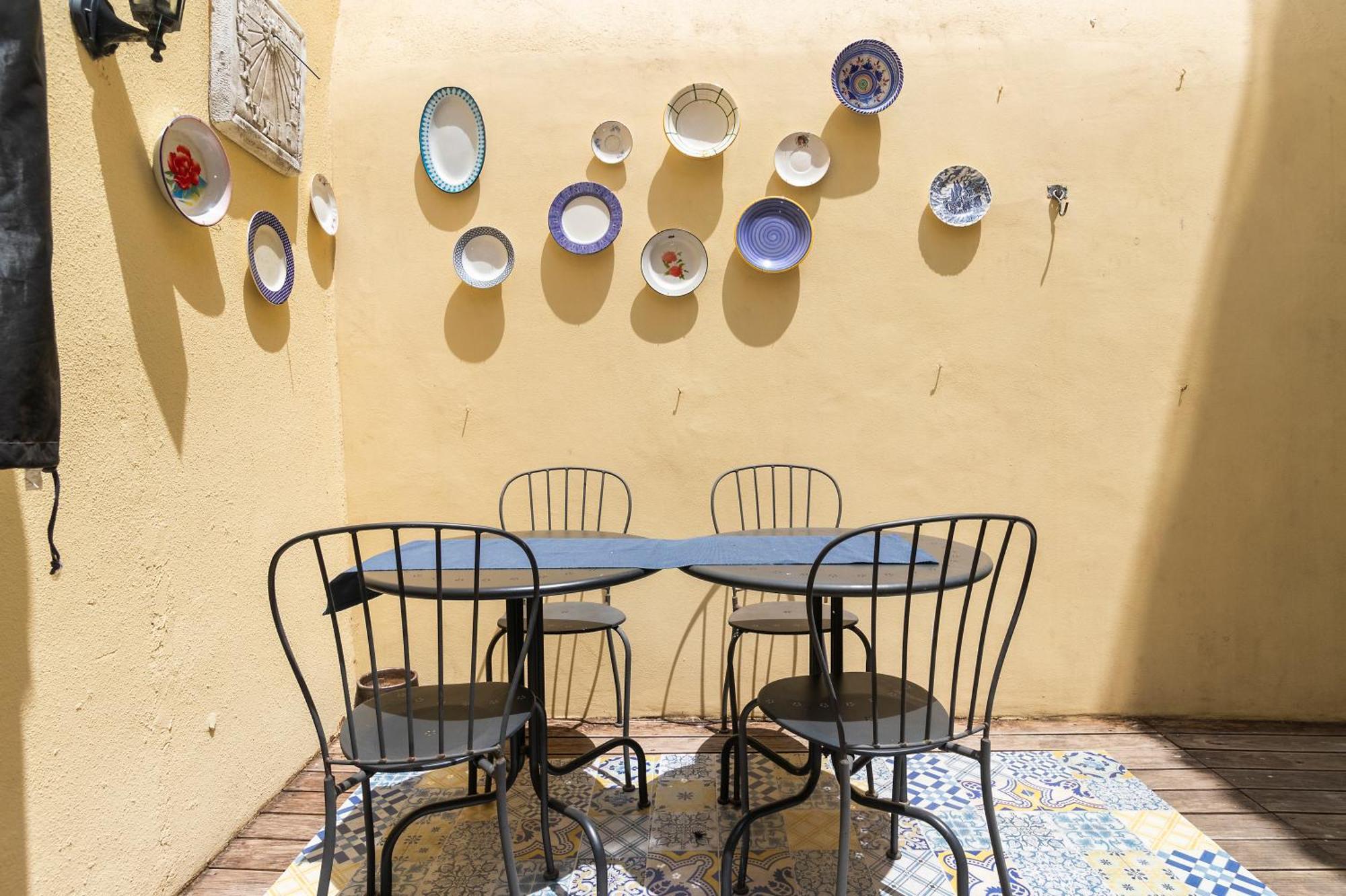 Alfama Patio Apartments Lisbon Room photo